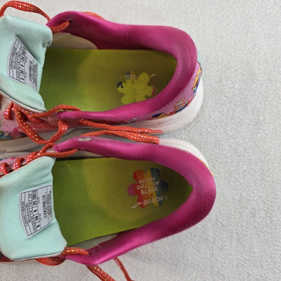 Brooks x Adam Dalton Blake Trace 3 Run Proud Shoes Pink Wmn's 8 Flaw - Picture 6 of 11